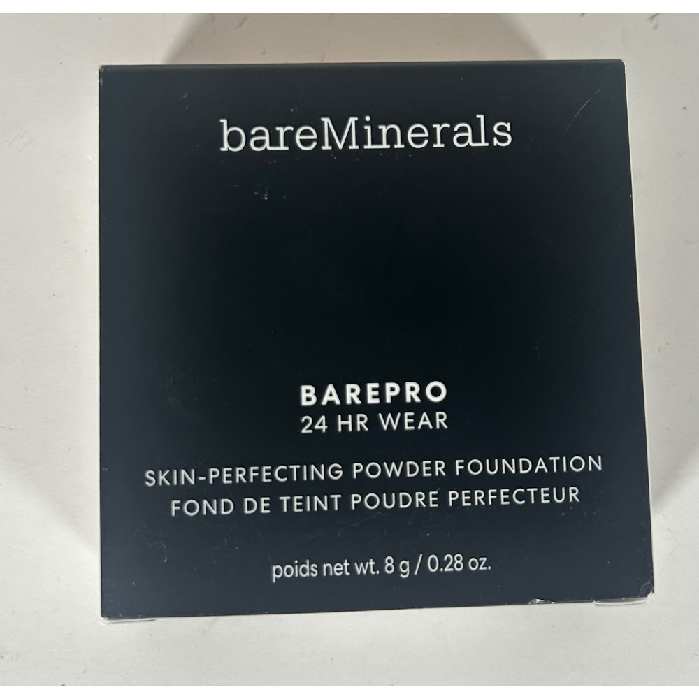 bareMinerals BAREPRO 24HR Wear Powder Foundation Medium Deep 40 Cool 0.28oz NIB
